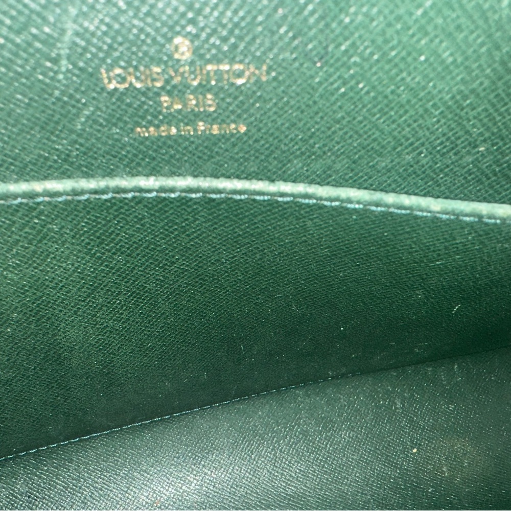 Louis Vuitton Orsay Taiga Green Leather Wristlet Clutch - Picture 5 of 8